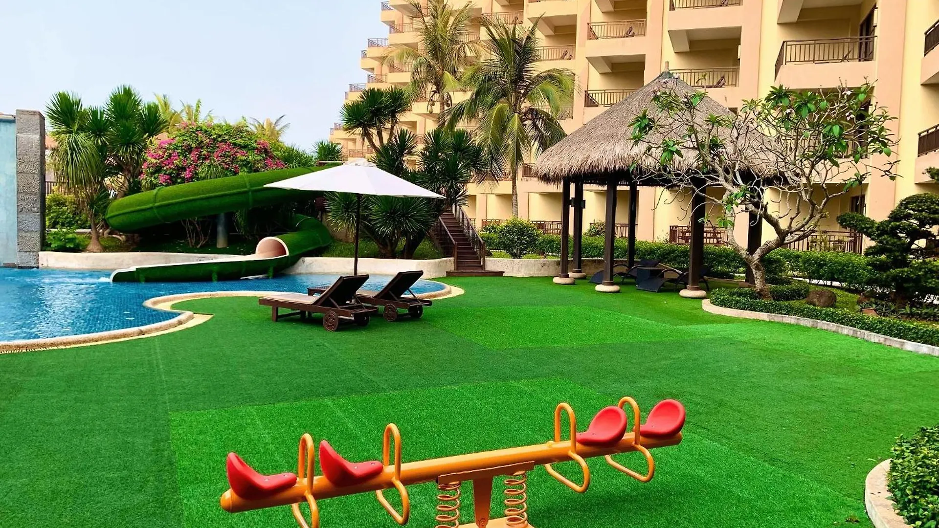 Crowne Plaza Danang Hotel & Resort Vietnam