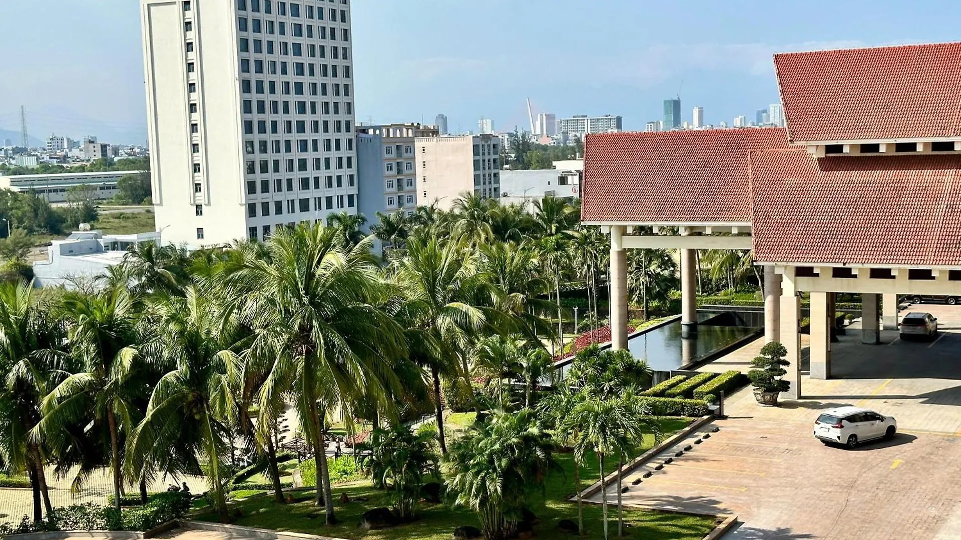 Crowne Plaza Danang Hotel & Resort
