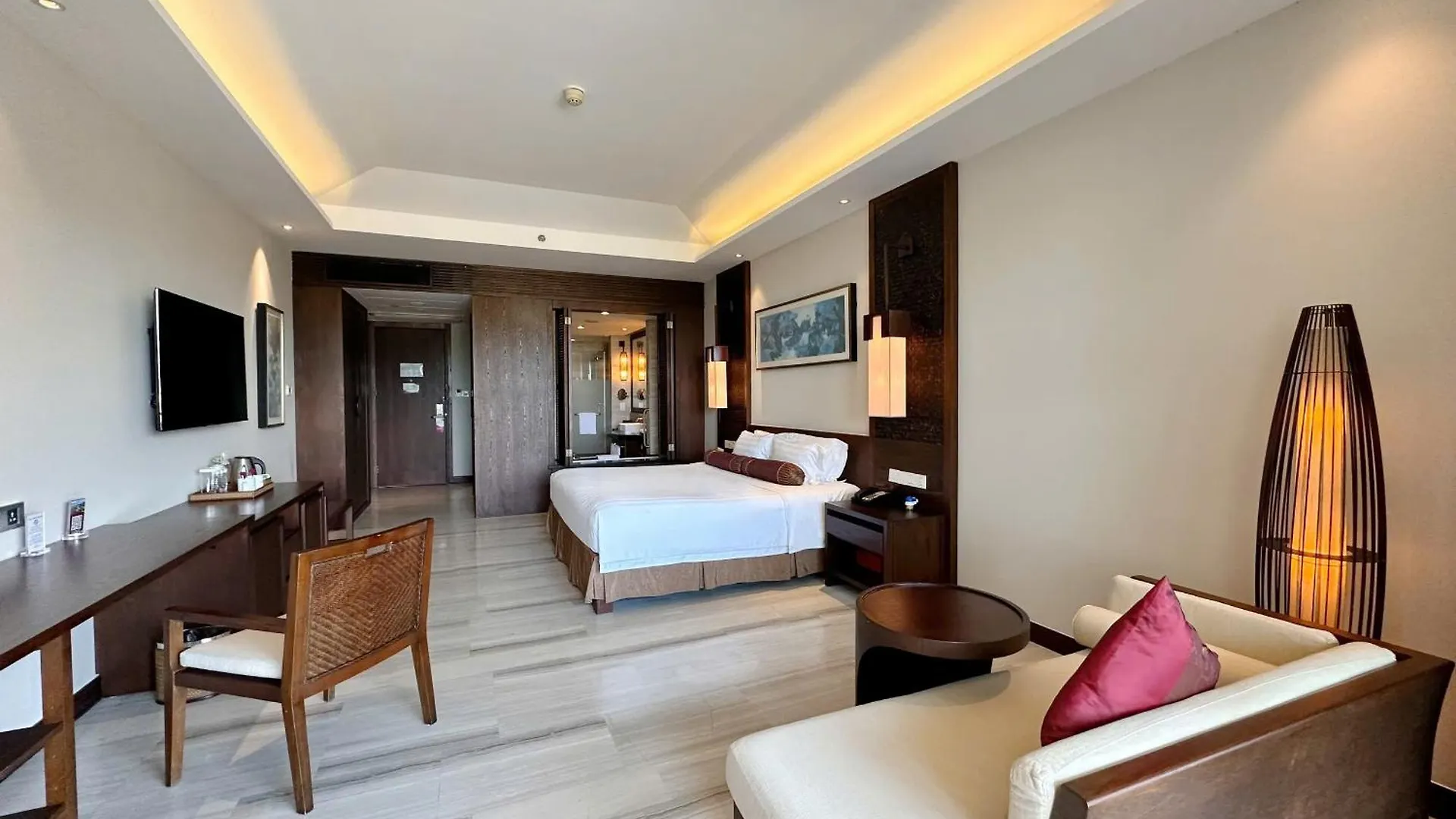 Crowne Plaza Danang Hotel & Resort