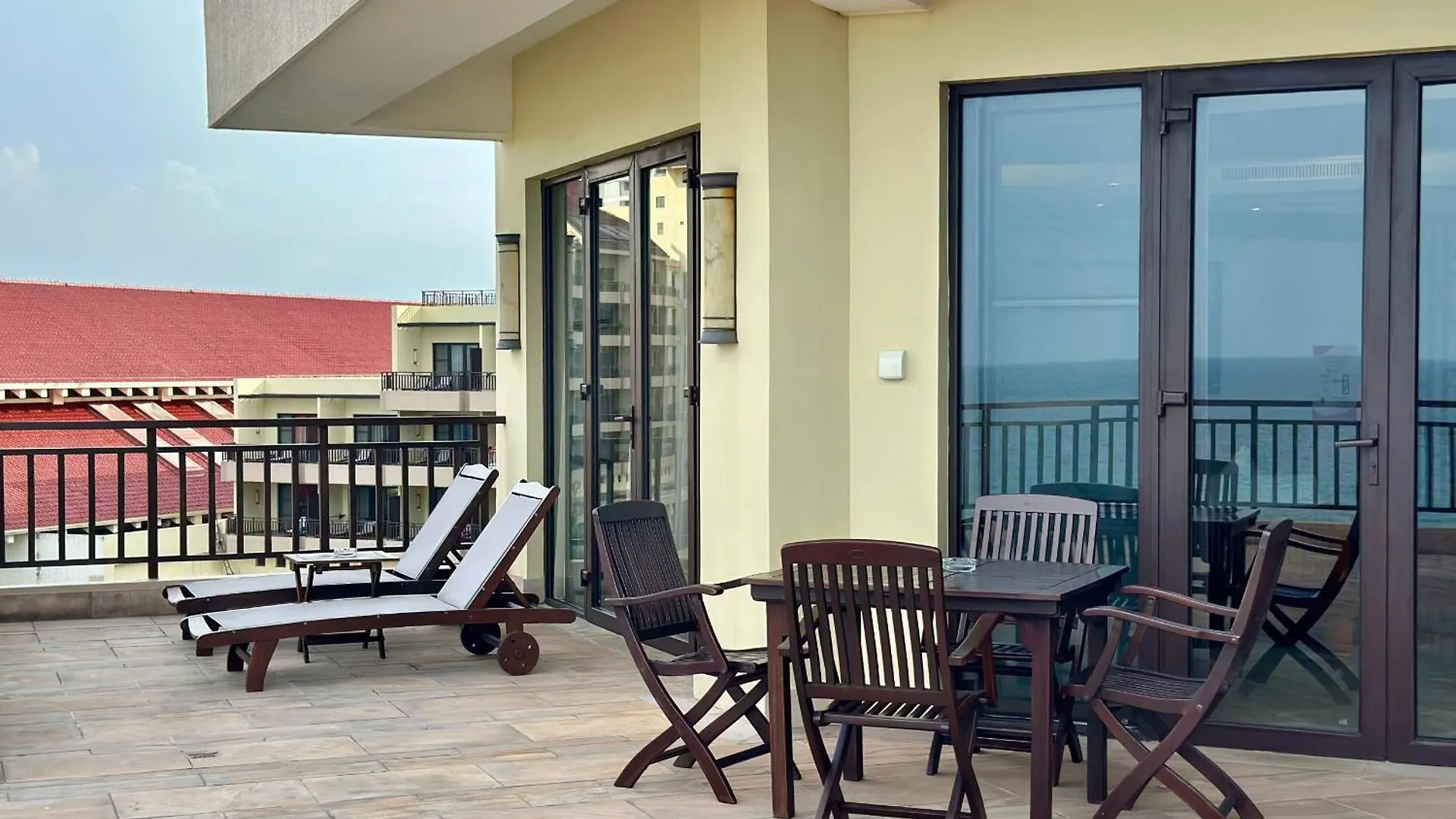 Crowne Plaza Danang Hotel & Resort 5*, Da Nang
