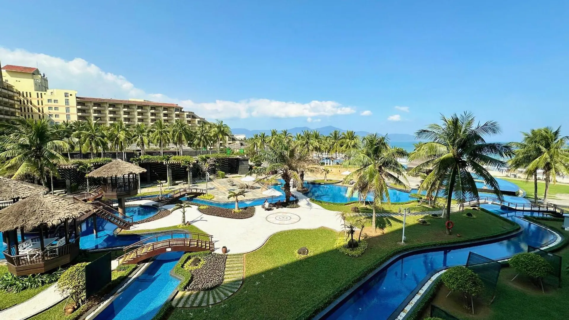 Crowne Plaza Danang Hotel & Resort 5*, Da Nang Vietnam