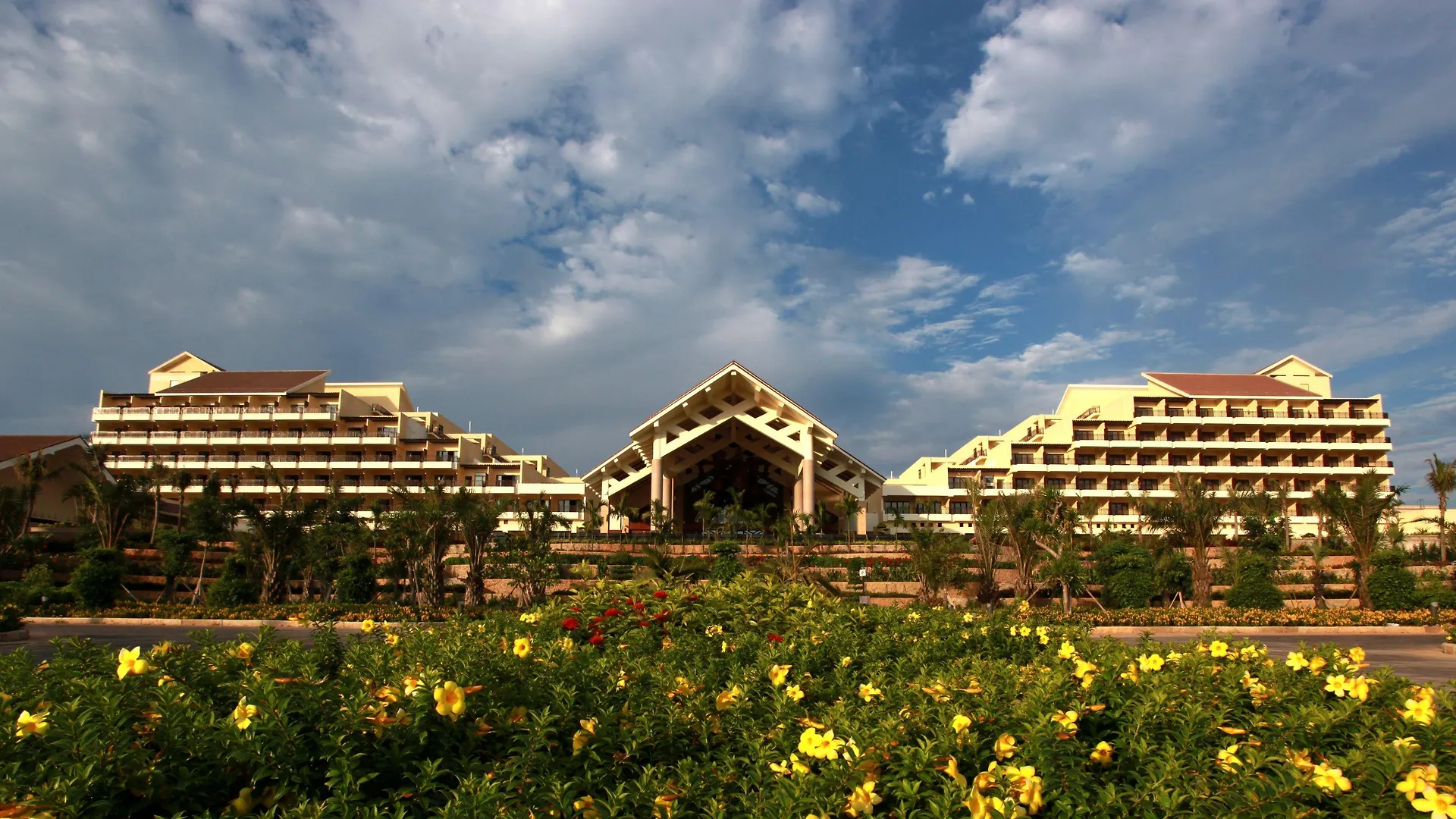 Crowne Plaza Danang Hotel & Resort