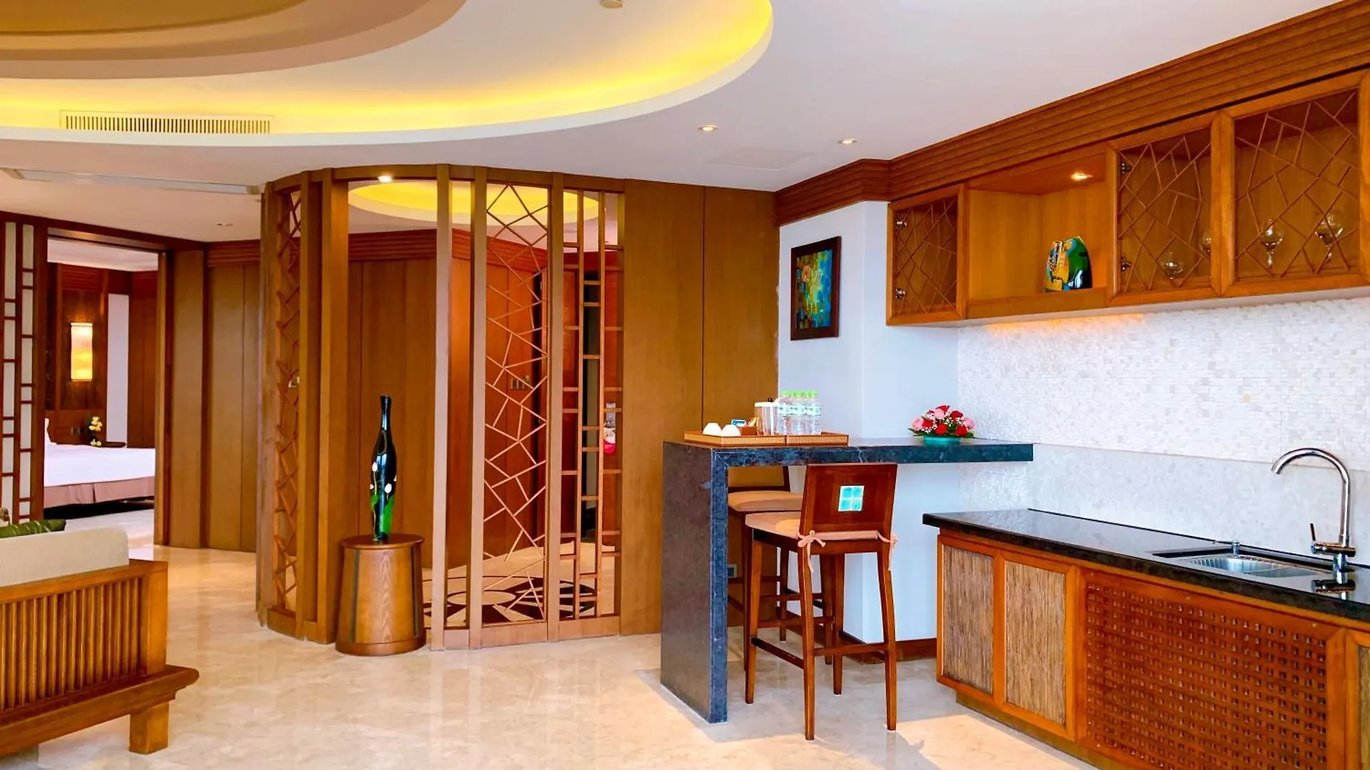 Crowne Plaza Danang Hotel & Resort 5*, Da Nang
