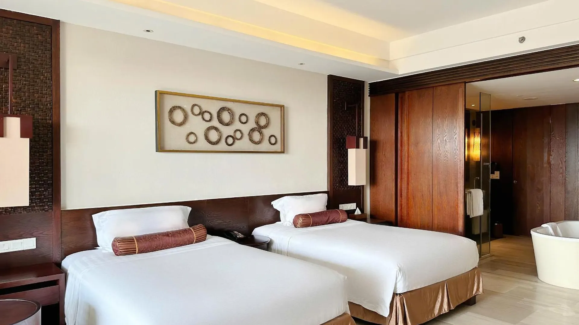 Crowne Plaza Danang Hotel & Resort