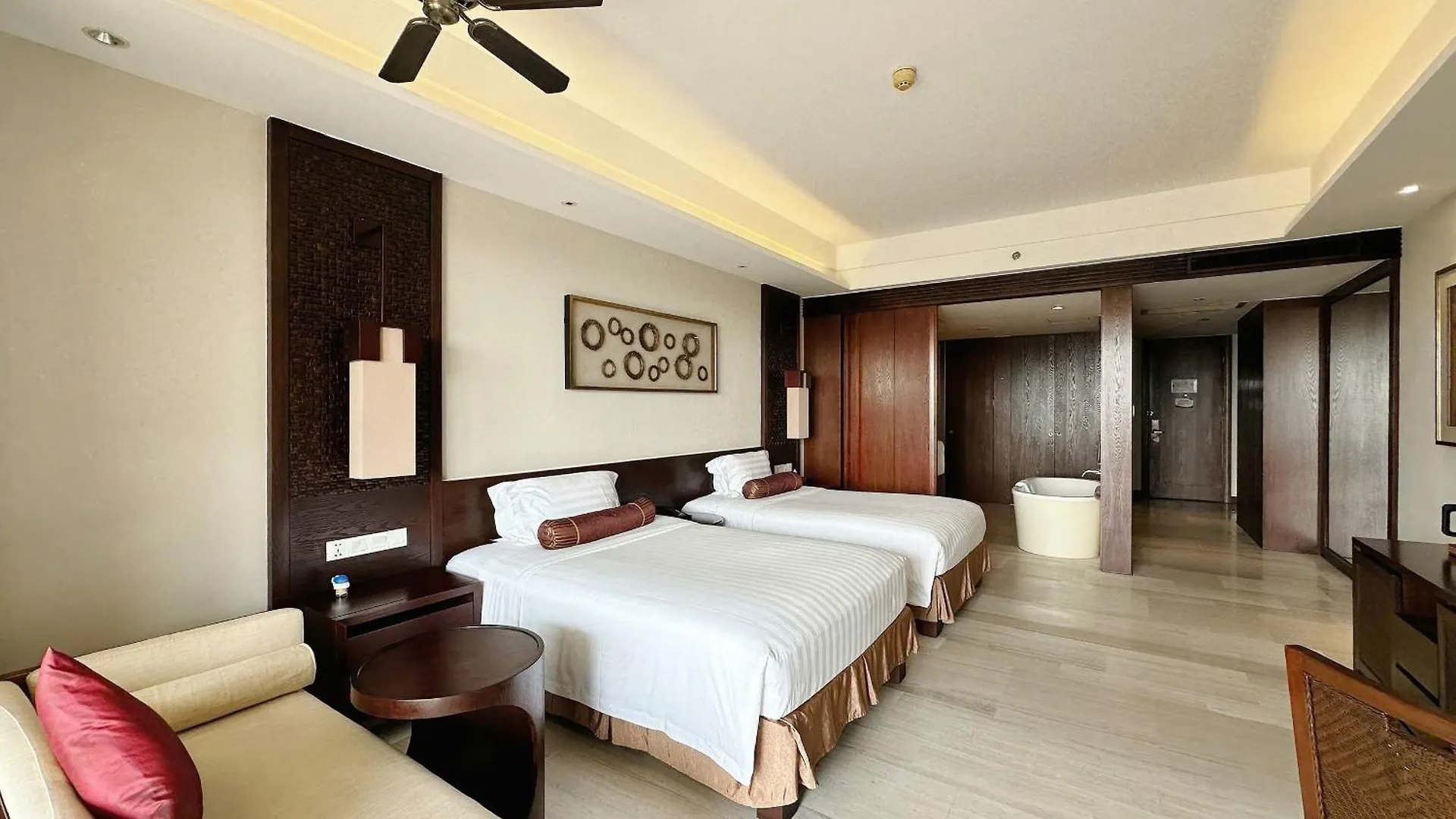 Crowne Plaza Danang Hotel & Resort  Da Nang