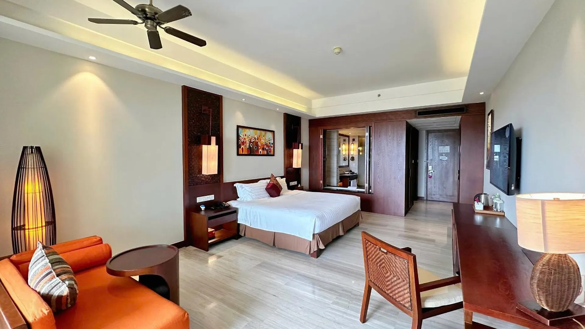 *****  Crowne Plaza Danang Hotel & Resort Vietnam